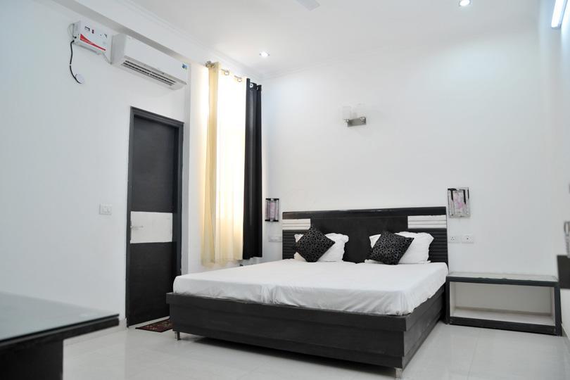 Aura Suites Gurgaon Exterior foto